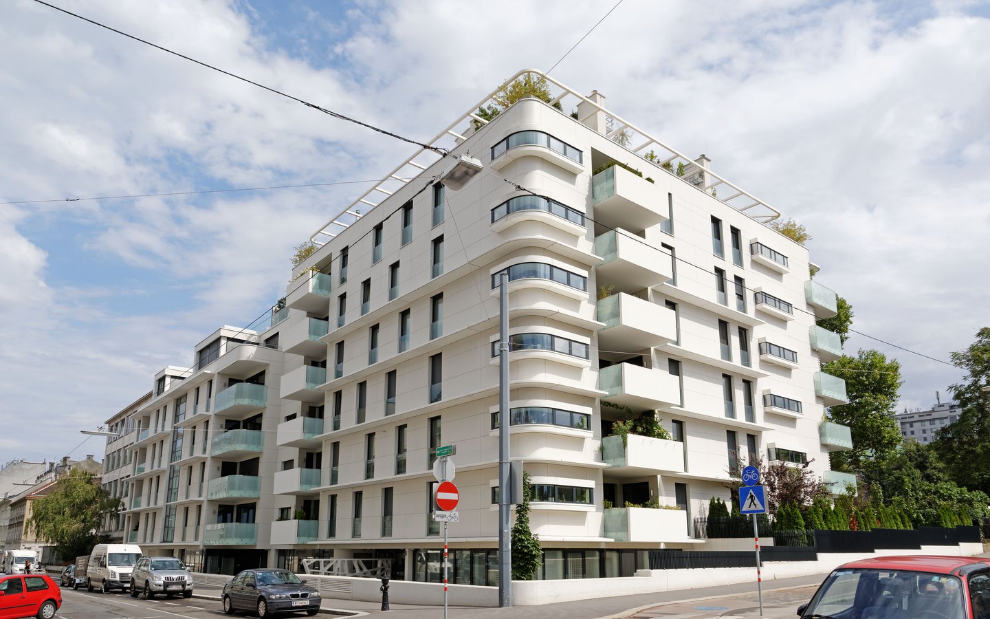 Mehrgeschossiges Wohnhaus in Wien